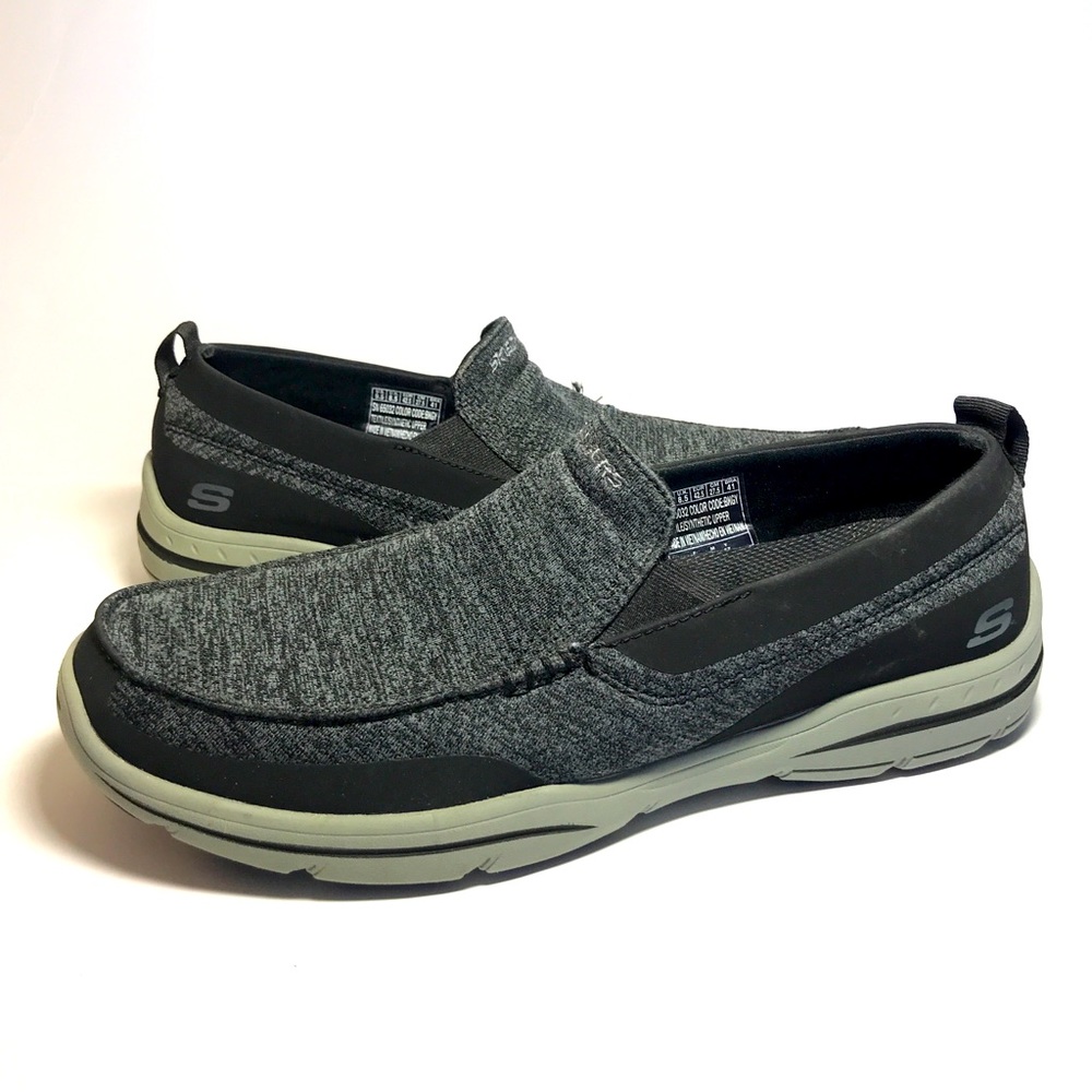 Skechers Air Cooled Memory Foam Relaxed Fit Sz 9.5
